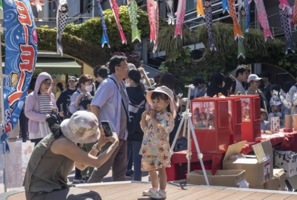 正规股票配资官网入口 华泰证券：中东局势升级，油运运价或跳涨